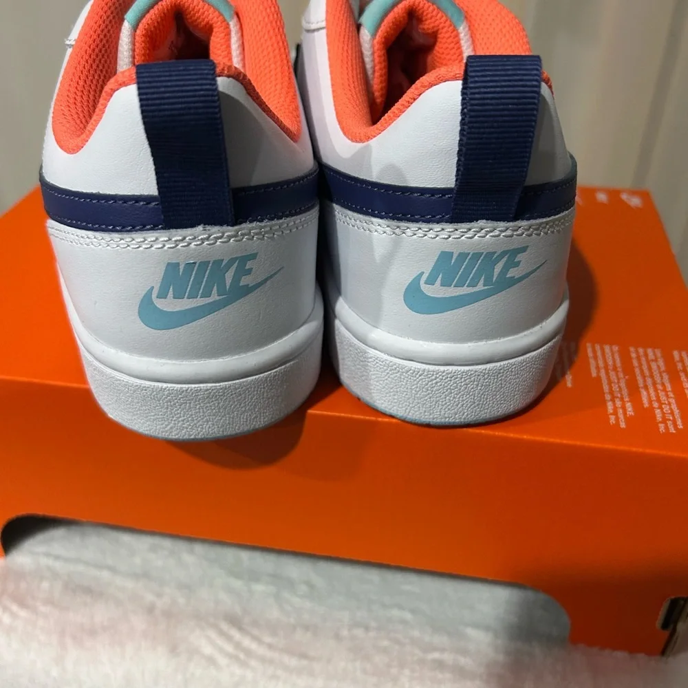 Nike 🔥 brand